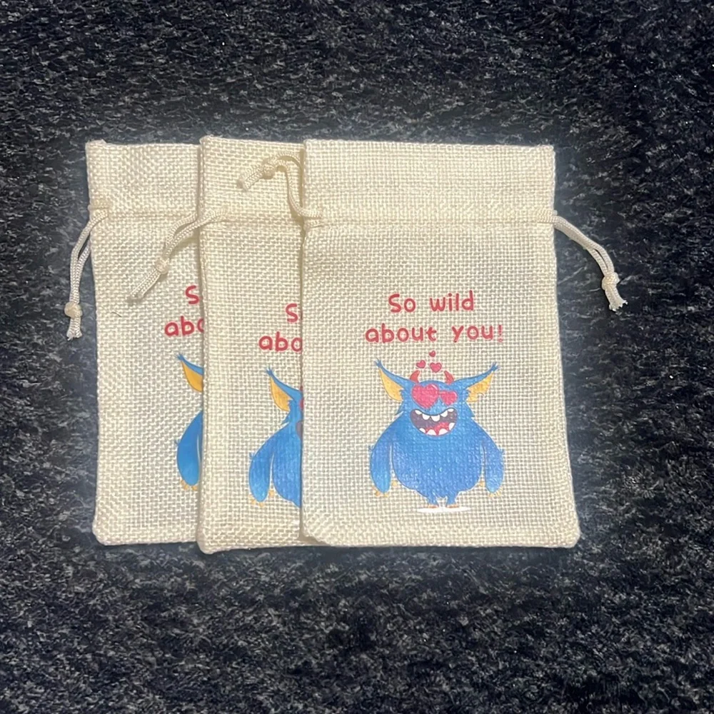 Small Burlap Gift Bags (Set of 3 bags)